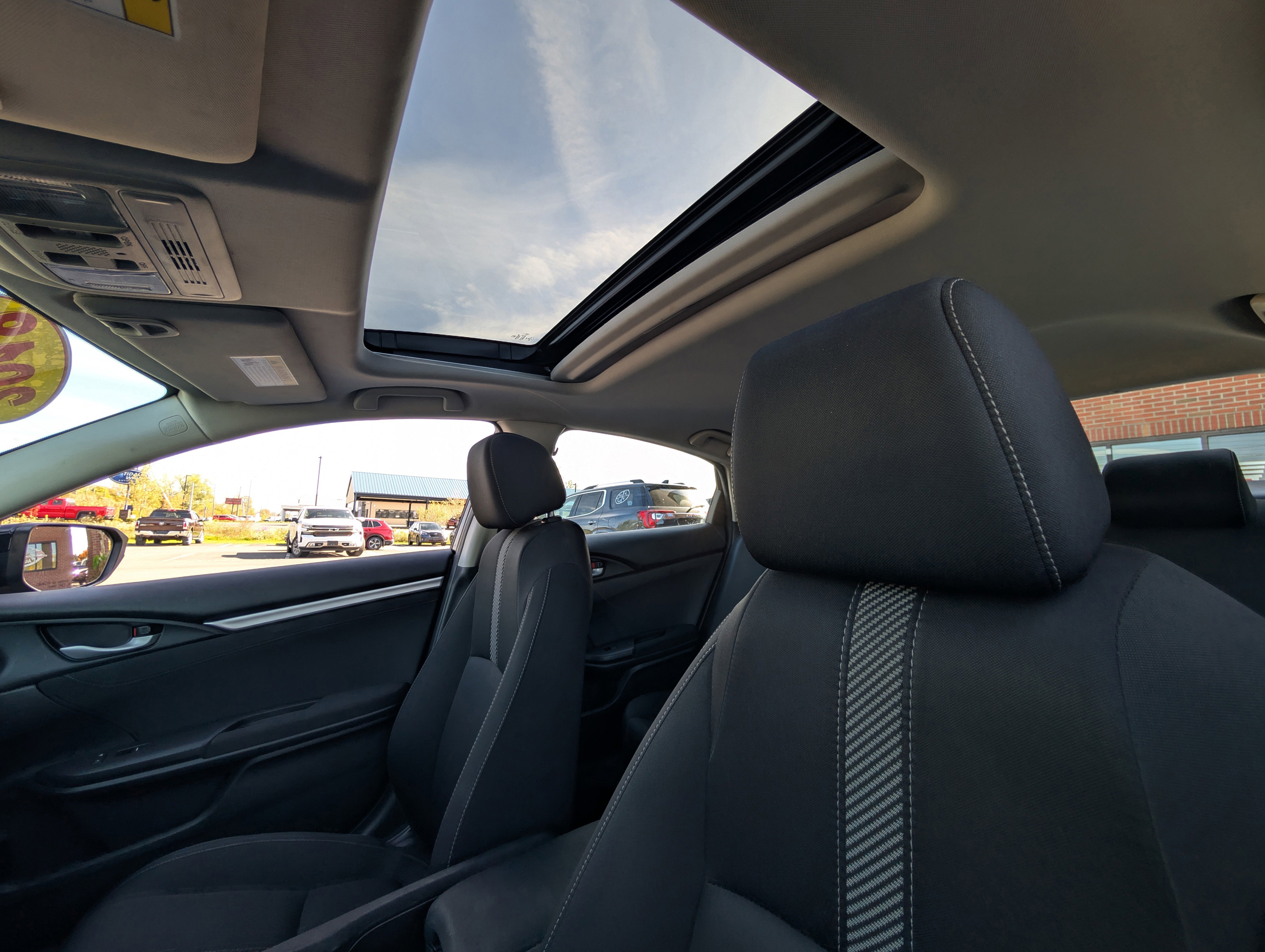 Used 2018 Honda Civic EX image 6