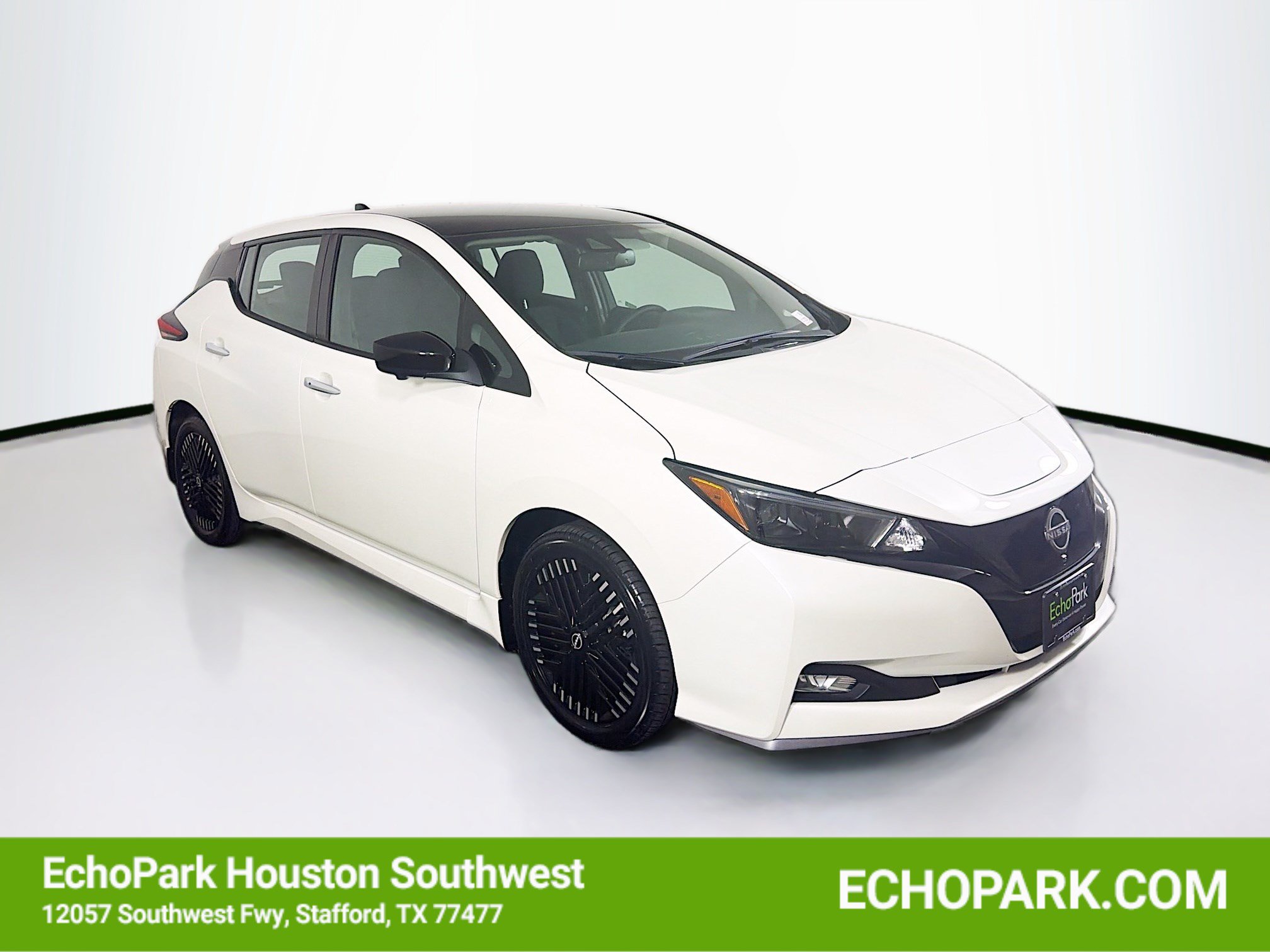 Used 2024 Nissan Leaf SV Plus FWD image 1