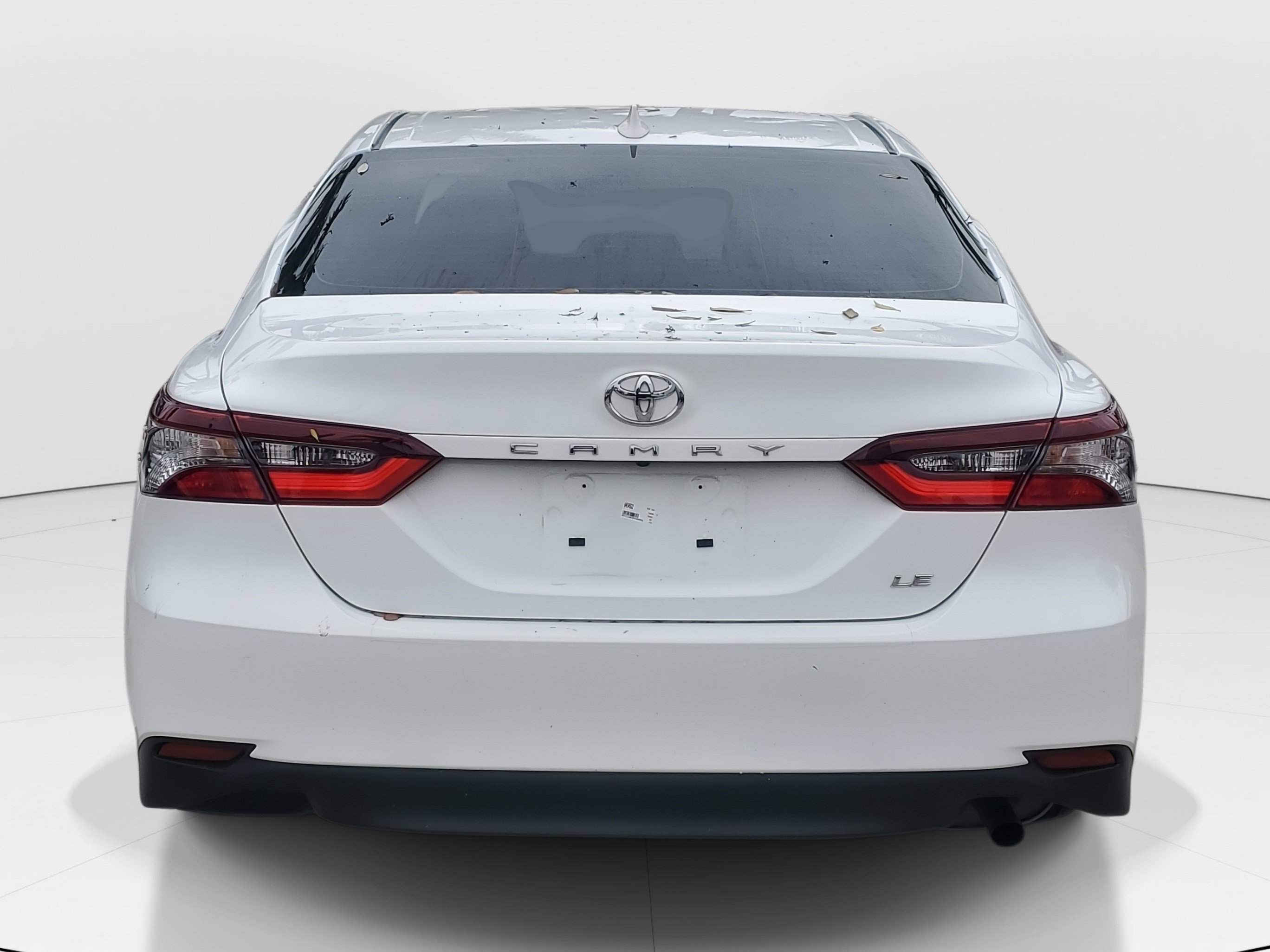 Used 2023 Toyota Camry LE image 4