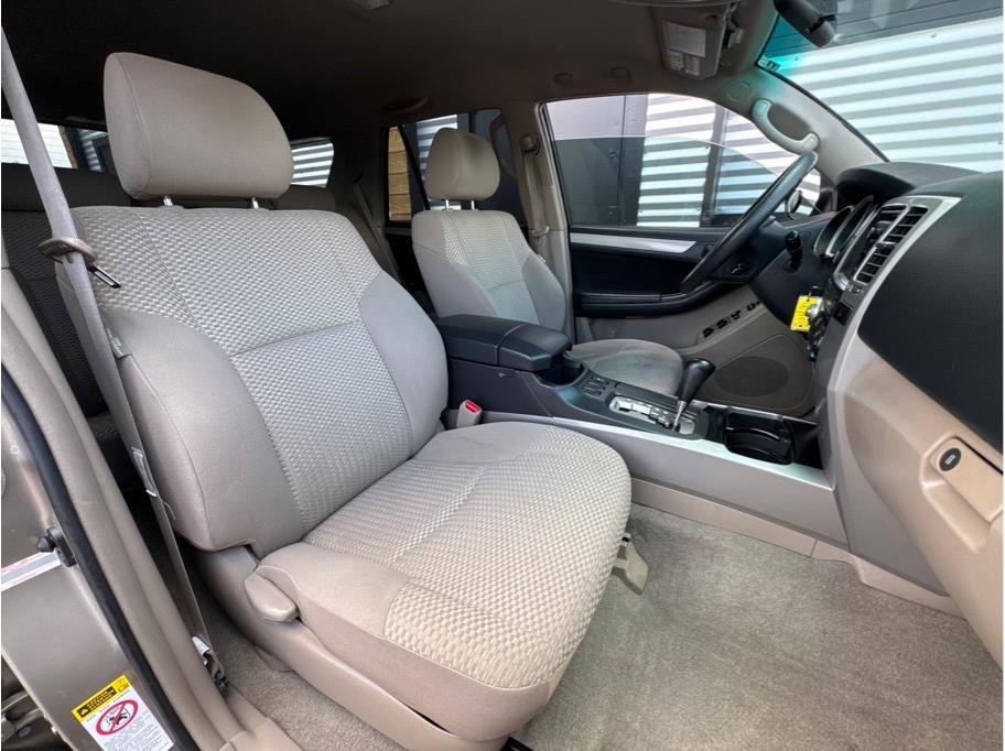Used 2007 Toyota 4Runner SR5 image 21