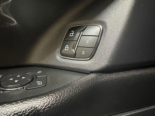 Used 2020 Ford Expedition Max Limited w/ Equipment Group 301A AWD/4WD image 8