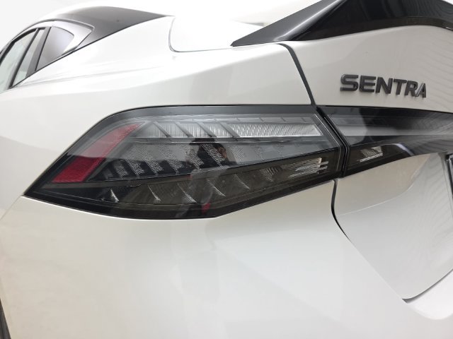 New 2027 Nissan Sentra SR w/ SR All Weather Package FWD image 37