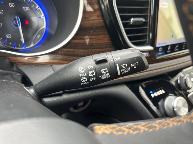 Used 2022 Chrysler Pacifica Pinnacle AWD/4WD image 21