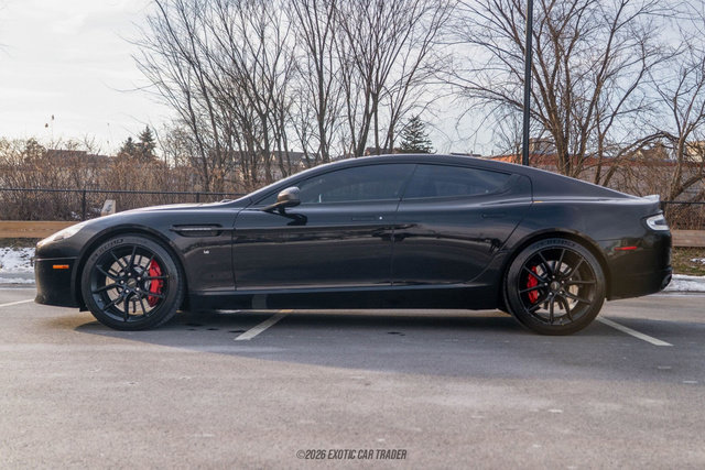 Used 2016 Aston Martin Rapide S image 3