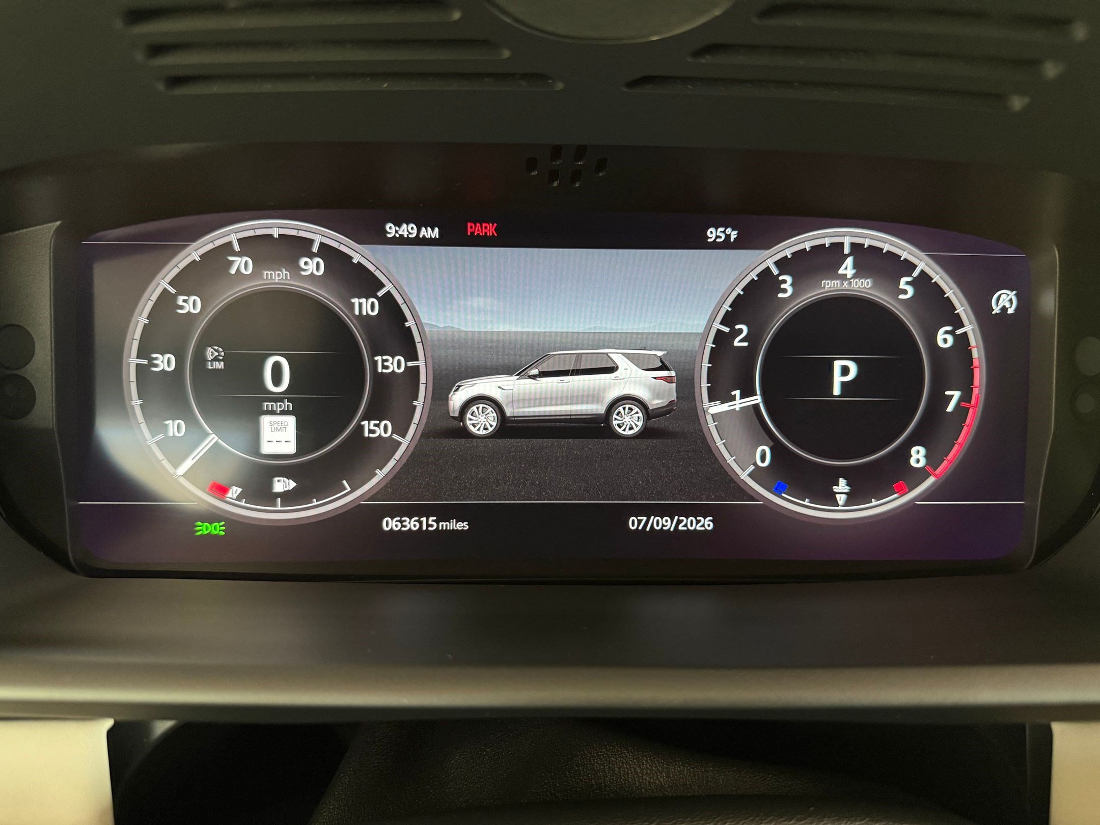 Used 2018 Land Rover Discovery SE AWD/4WD image 22