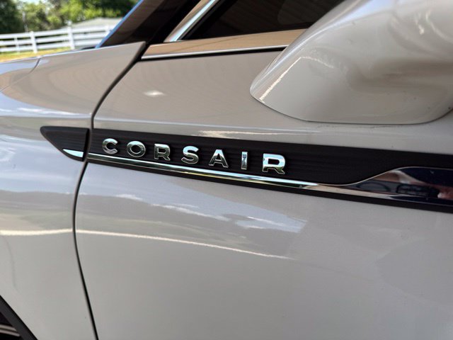 Used 2023 Lincoln Corsair AWD w/ Equipment Group 101A image 30