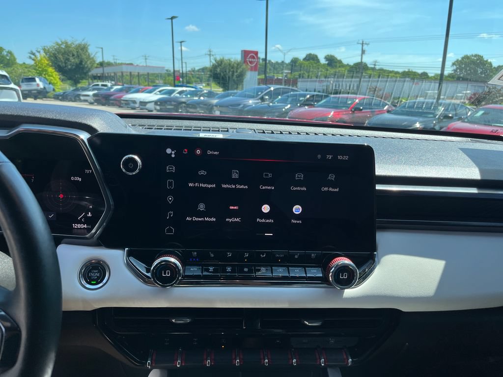 Used 2023 GMC Canyon AT4X w/ Edition 1 AWD/4WD image 18