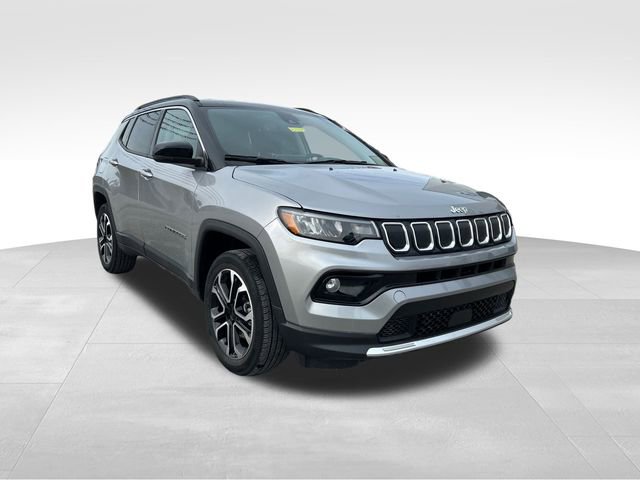 Used 2022 Jeep Compass Limited image 7