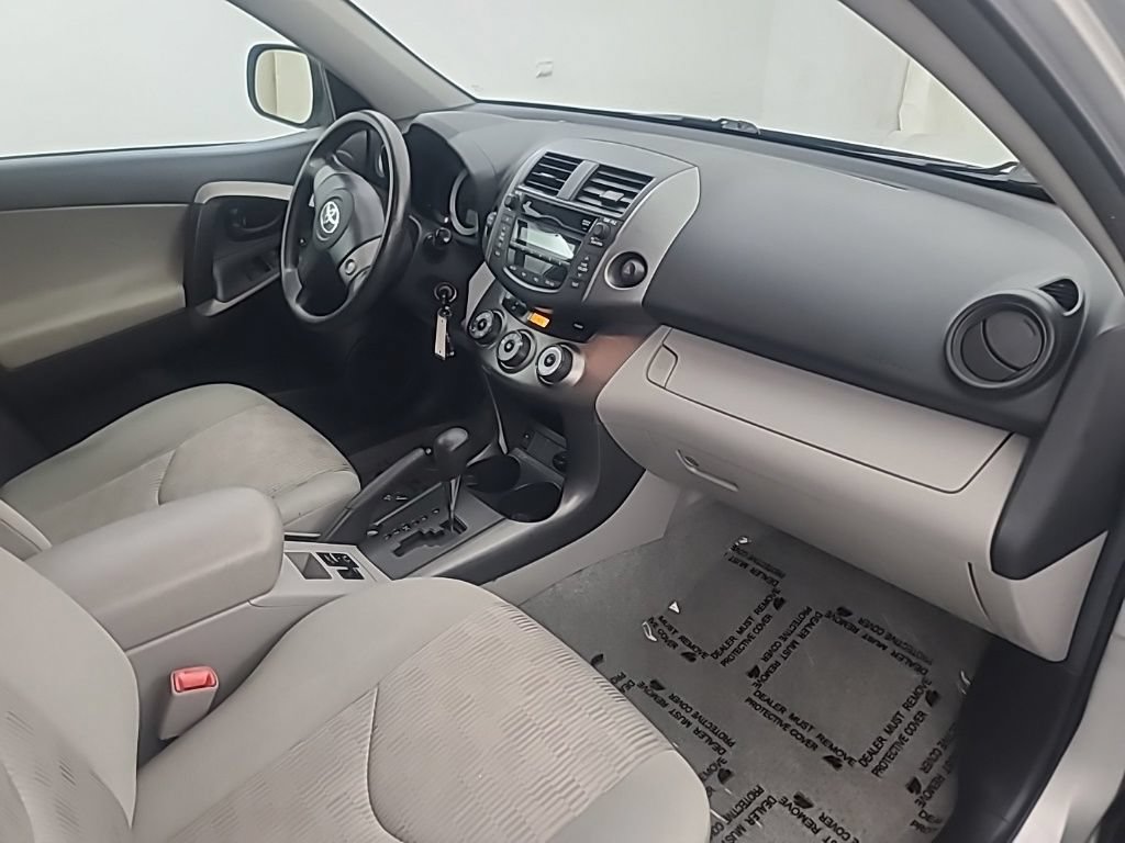 Used 2011 Toyota RAV4 4WD w/ Base L4 Extra Value Pkg image 14