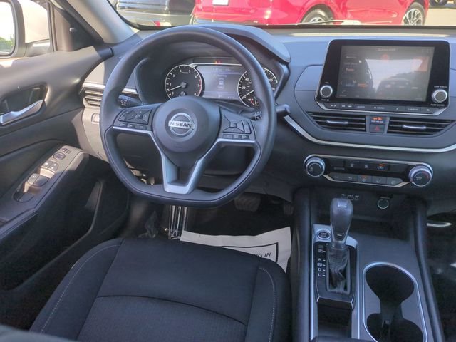 Used 2022 Nissan Altima 2.5 SV image 30