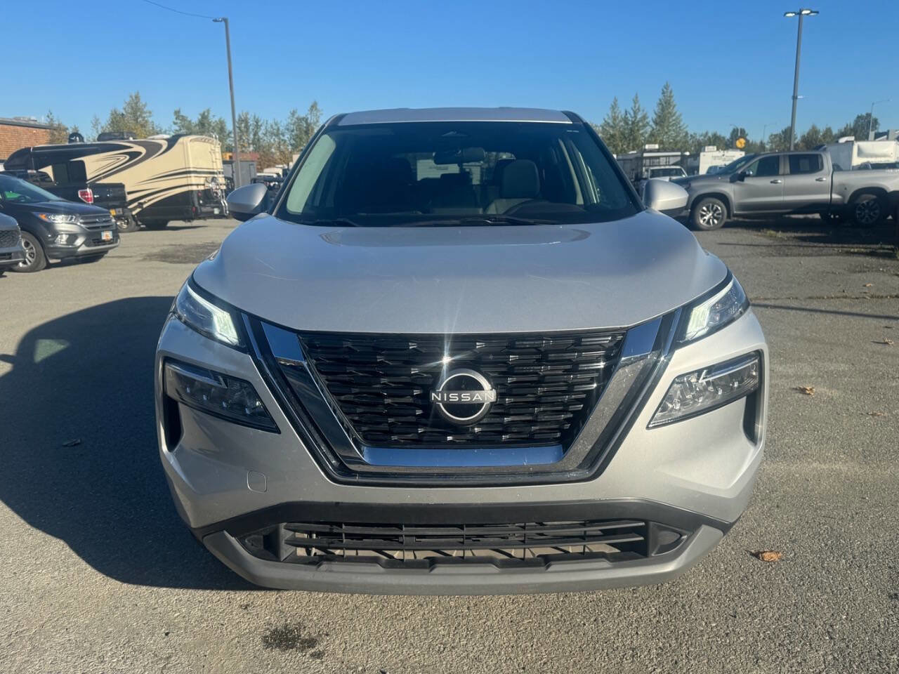 Used 2023 Nissan Rogue SV image 8
