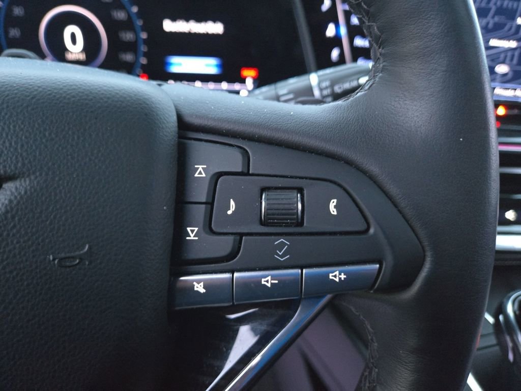 Certified 2023 Cadillac Escalade Sport w/ LPO, ONYX Package image 22