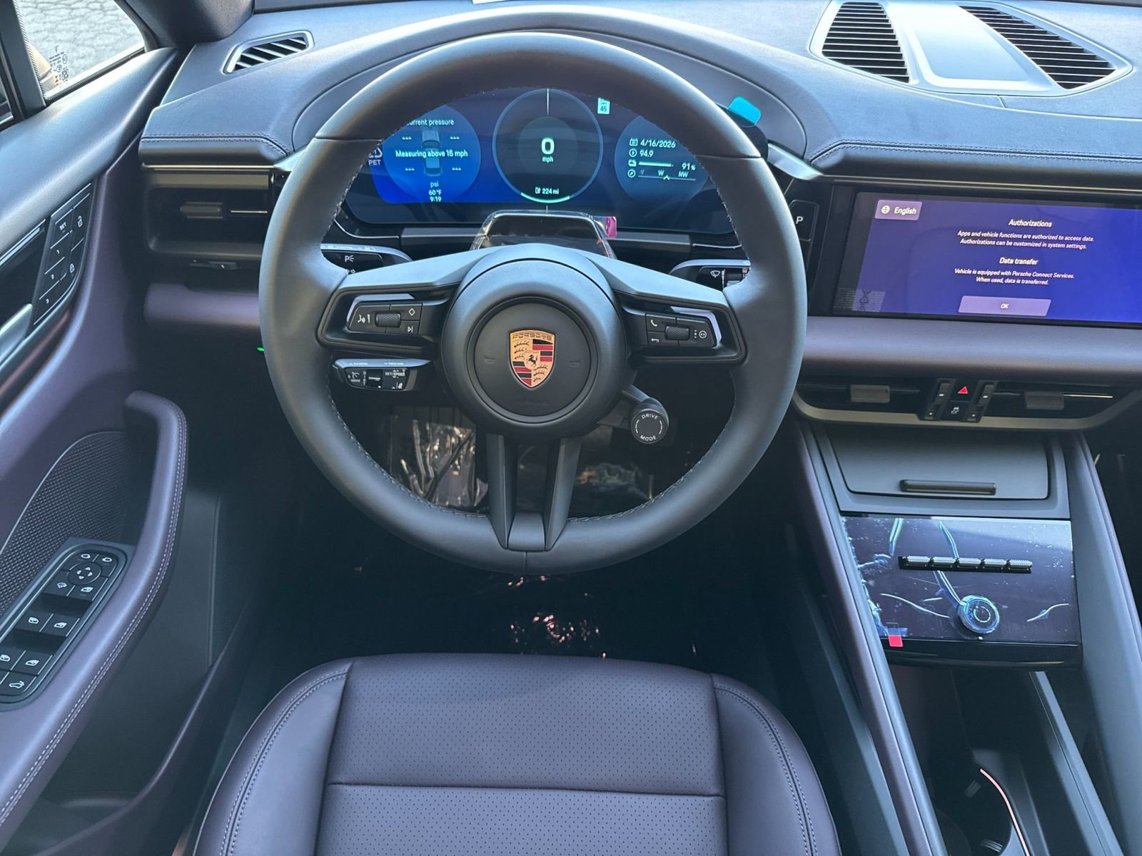 New 2026 Porsche Macan 4 Electric image 16