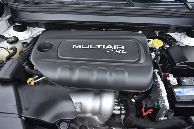 Used 2018 Jeep Cherokee Limited w/ High Altitude Package FWD image 33