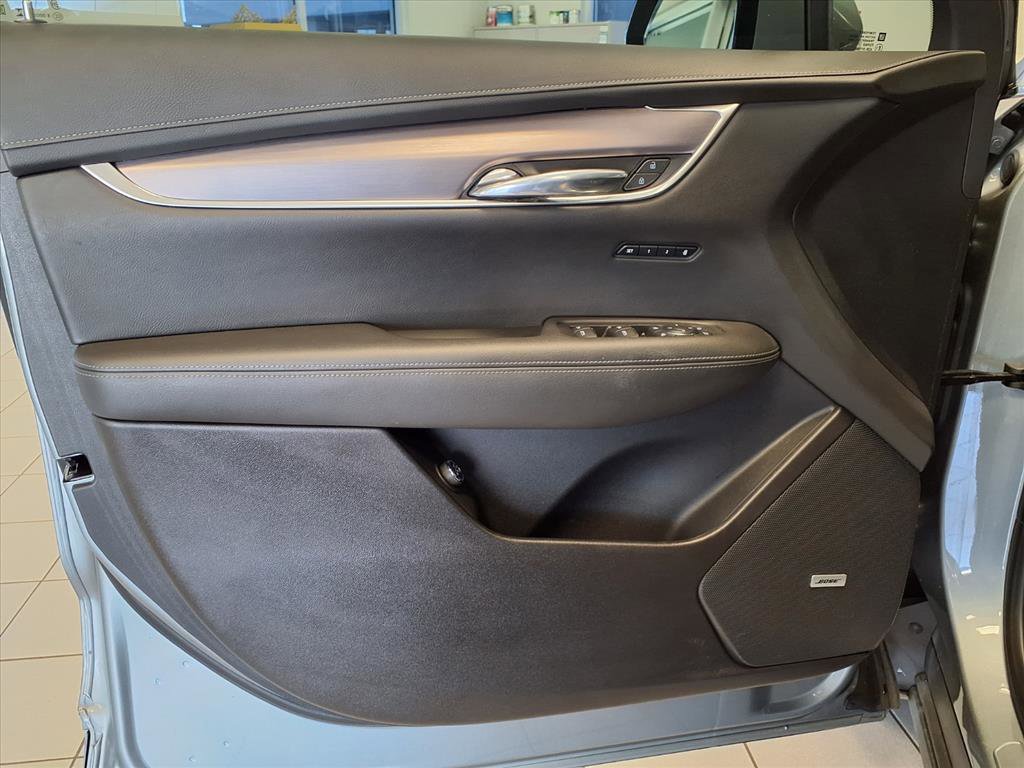 Certified 2024 Cadillac XT6 Luxury image 22