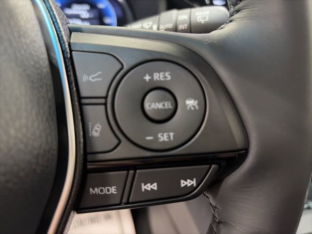 Used 2023 Toyota Venza Limited image 20