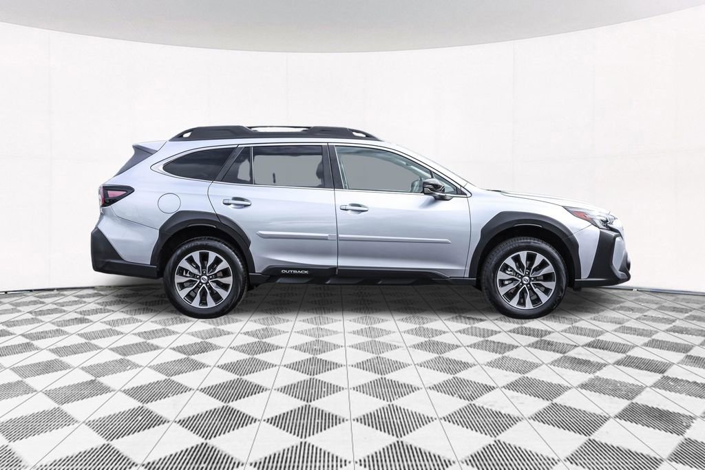Used 2024 Subaru Outback Limited AWD/4WD image 13