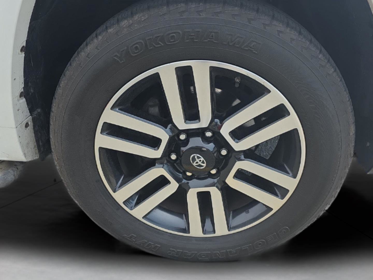 Used 2018 Toyota 4Runner Limited AWD/4WD image 63