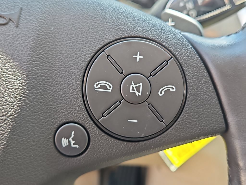 Used 2010 Mercedes-Benz E 350 4MATIC Sedan image 24
