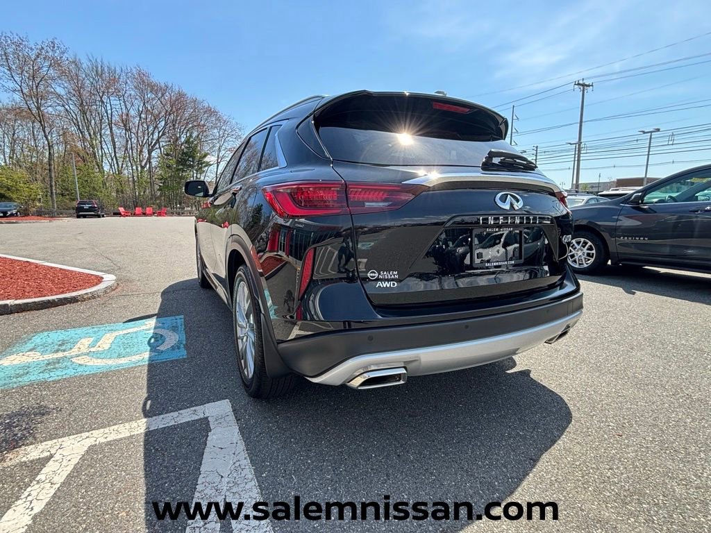Used 2023 INFINITI QX50 Luxe AWD/4WD image 16