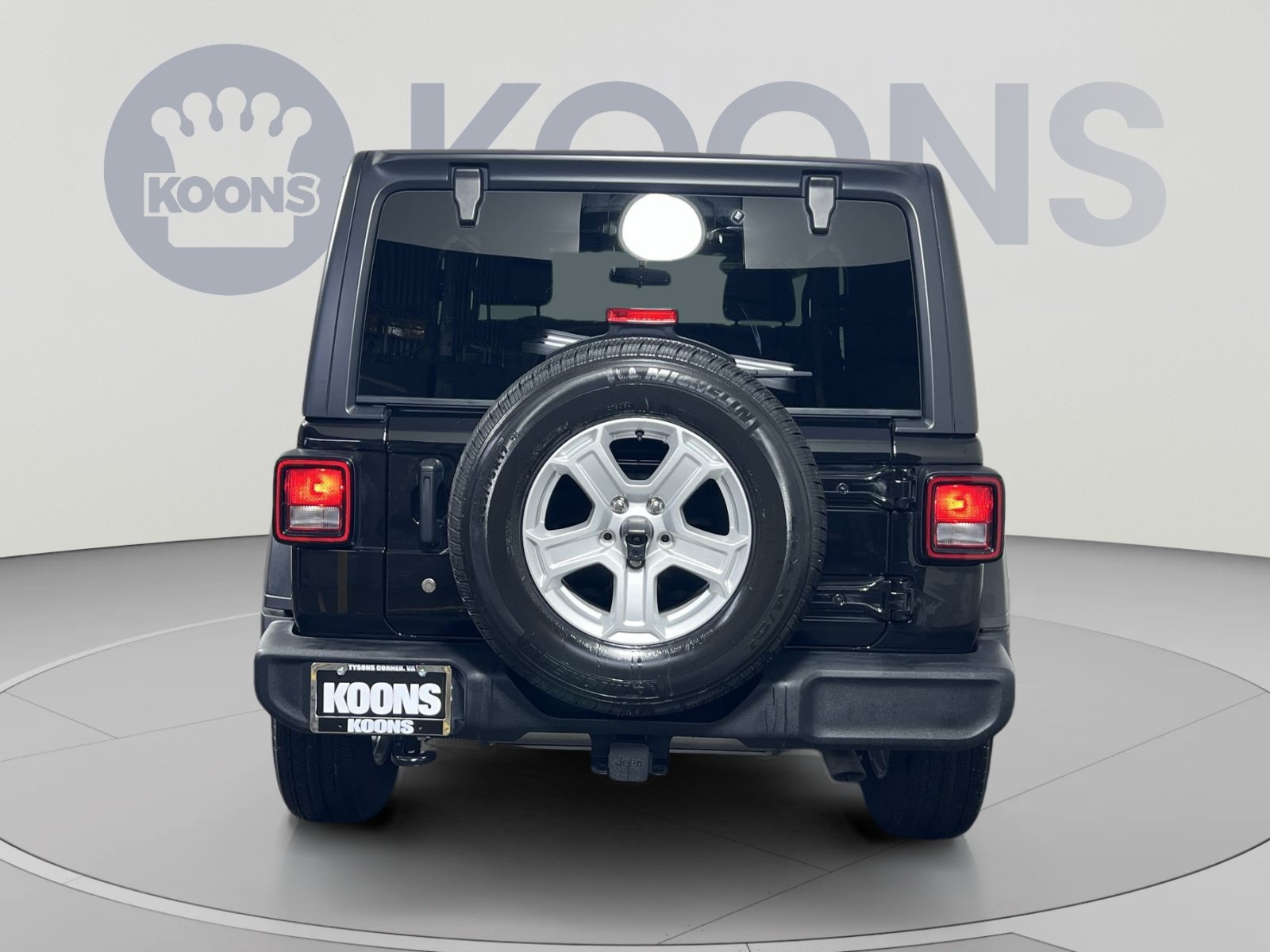 Used 2019 Jeep Wrangler Sport AWD/4WD image 5