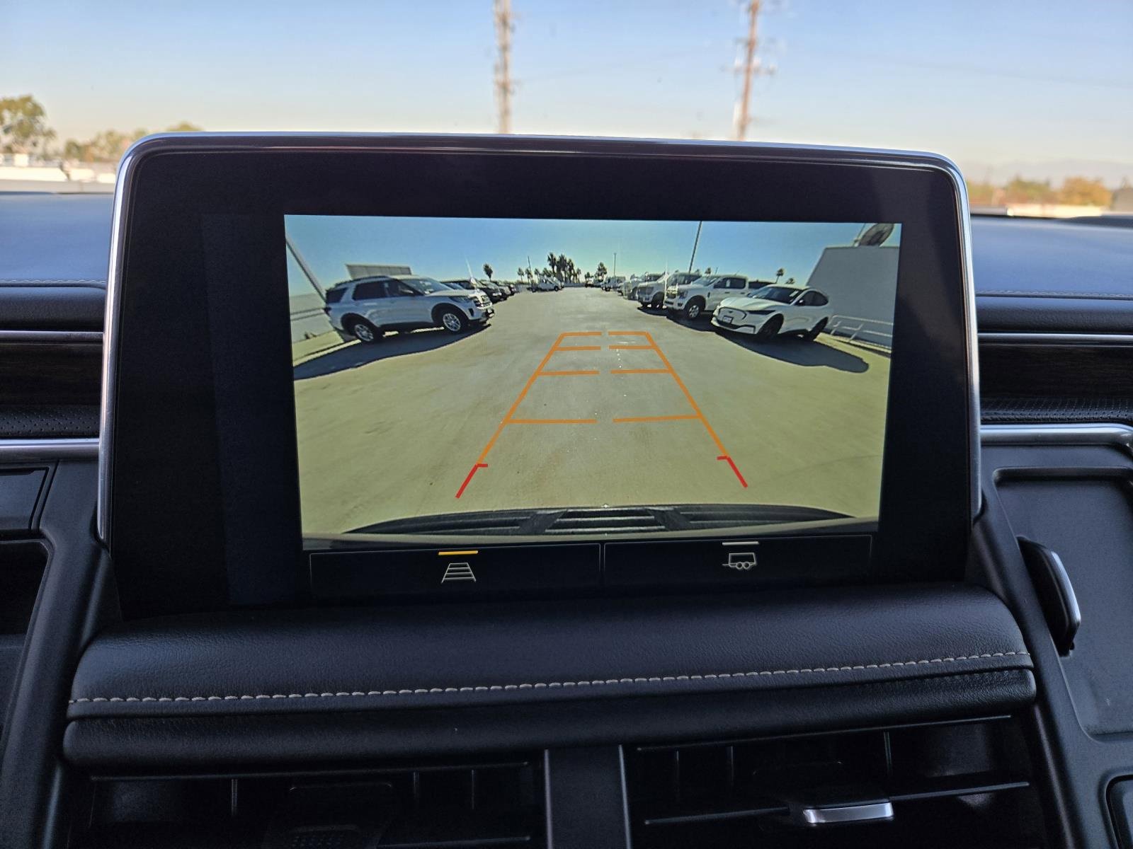 Used 2024 Chevrolet Tahoe Premier image 10