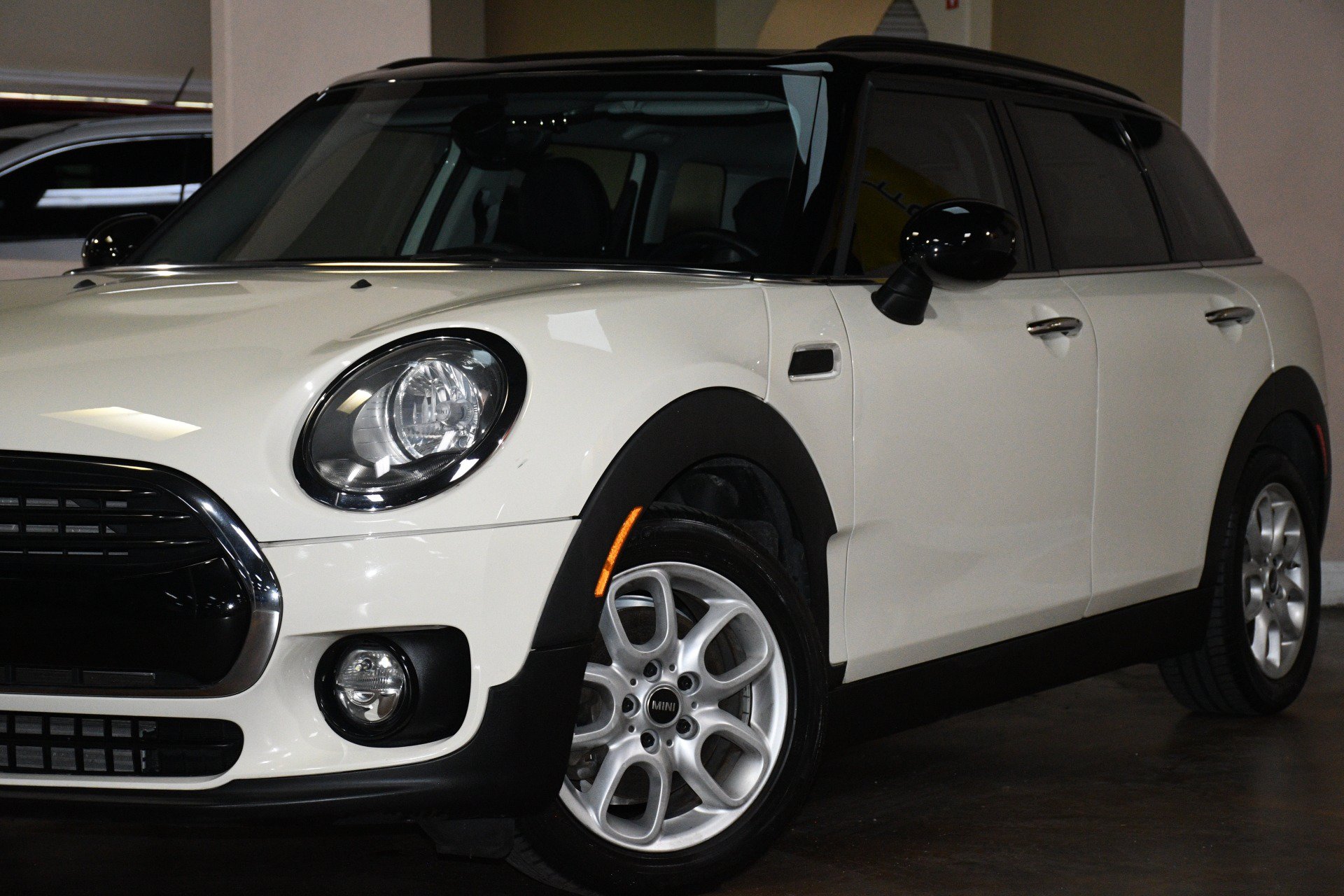 Used 2016 MINI Cooper Clubman FWD image 54