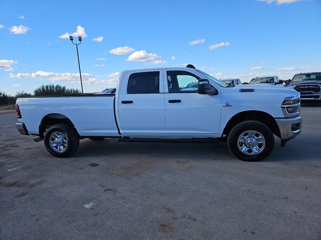 New 2026 RAM 2500 Tradesman AWD/4WD image 9
