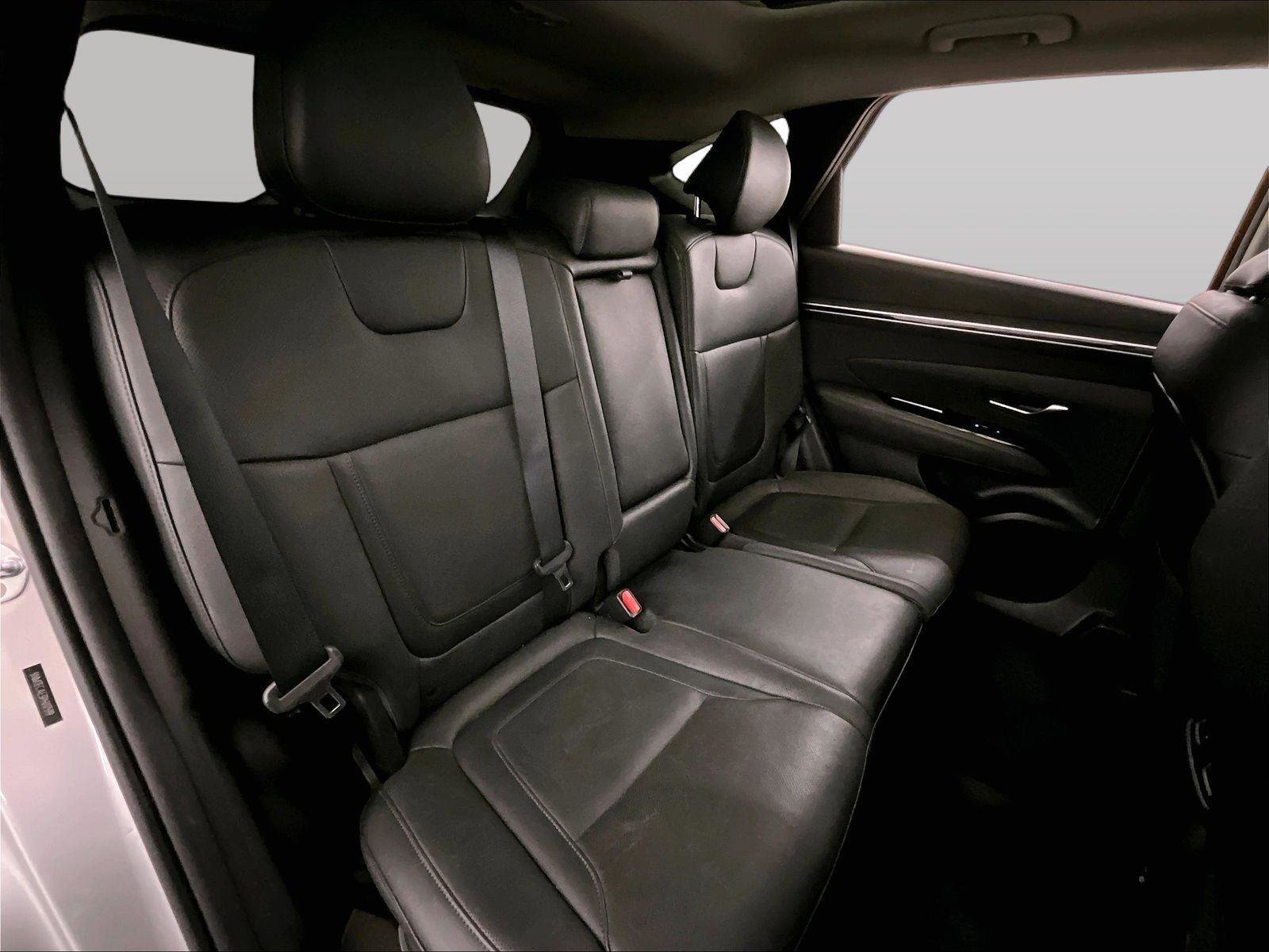 Used 2023 Hyundai Tucson Limited w/ Cargo Package AWD/4WD image 26