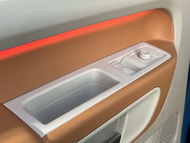 New 2025 Volkswagen ID. Buzz Pro S Plus RWD image 10