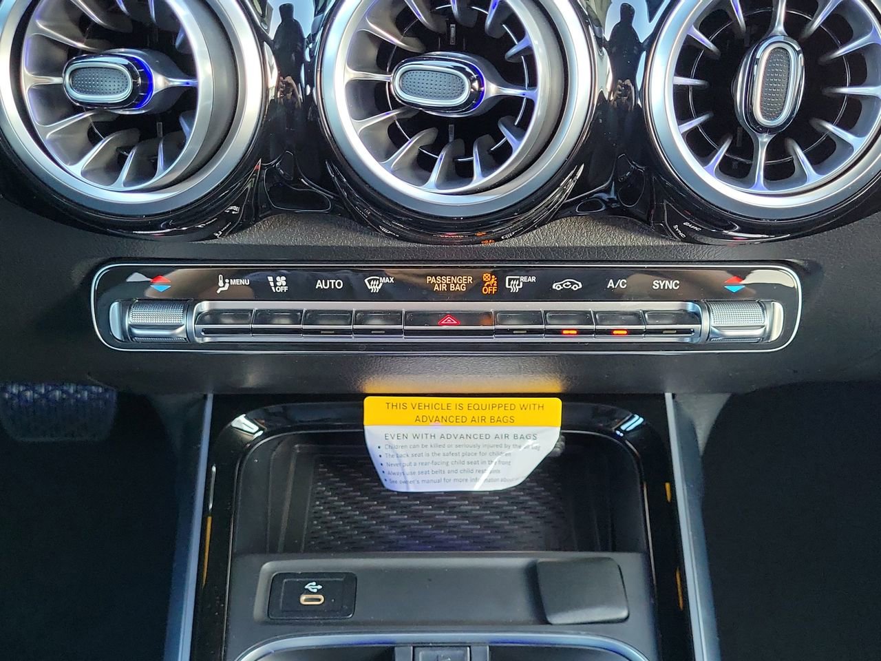 New 2026 Mercedes-Benz GLB 250 image 19