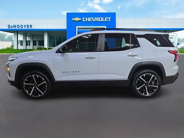 New 2026 Chevrolet Equinox RS w/ Convenience Package III FWD image 11