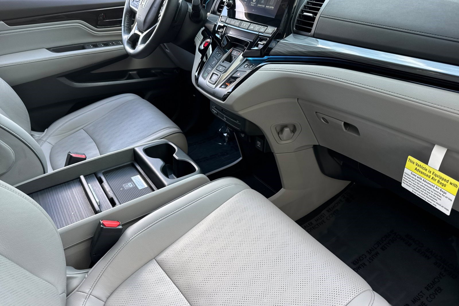 Certified 2024 Honda Odyssey Elite image 32