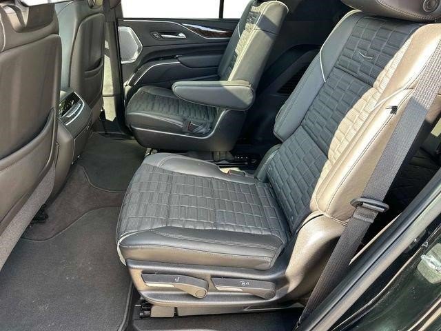 Certified 2024 Cadillac Escalade Sport Platinum w/ LPO, ONYX Package AWD/4WD image 11