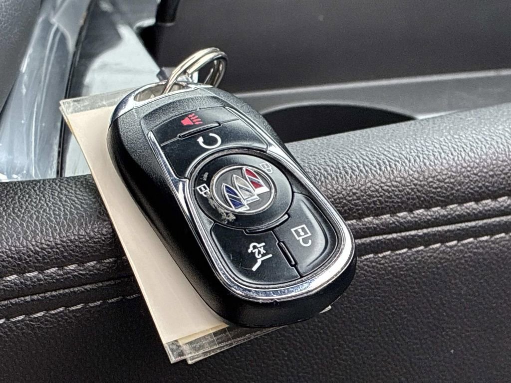 Used 2022 Buick Enclave Premium w/ Experience Buick Package image 9