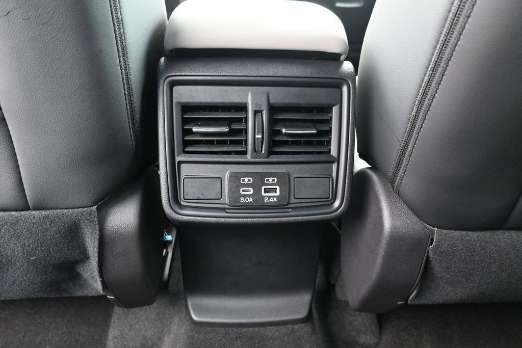 Used 2026 Subaru Forester Premium w/ Base/Premium Package AWD/4WD image 19