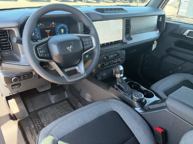 New 2026 Ford Bronco 2-Door w/ Sasquatch Package AWD/4WD image 11