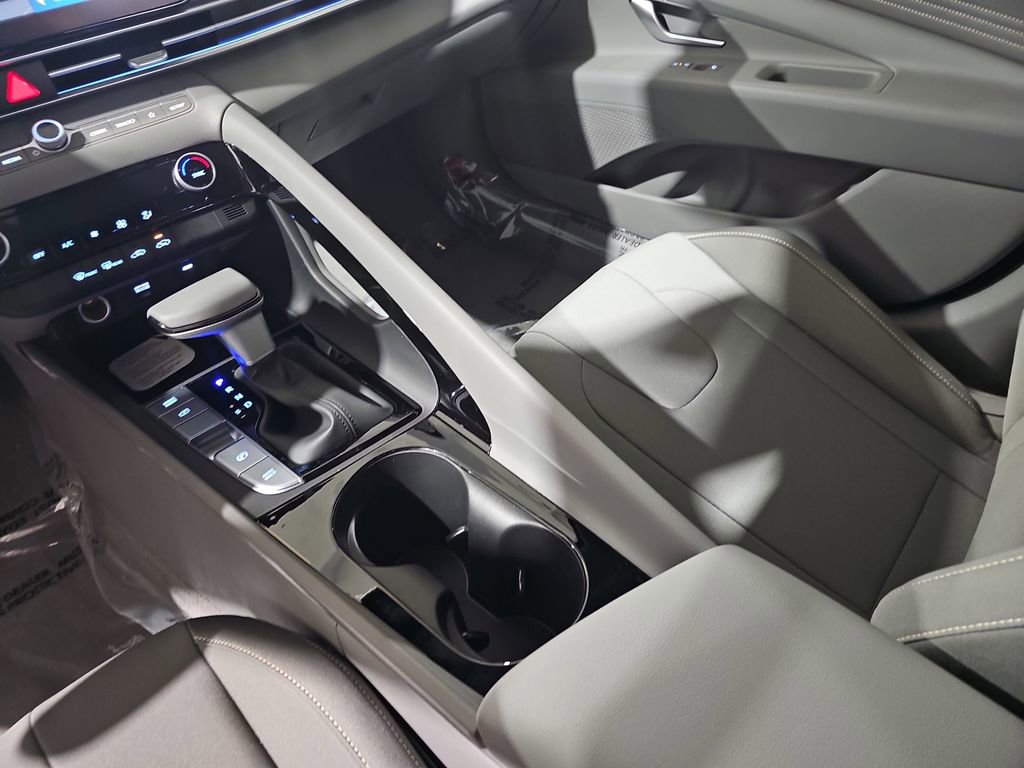 New 2026 Hyundai Elantra Sport image 26