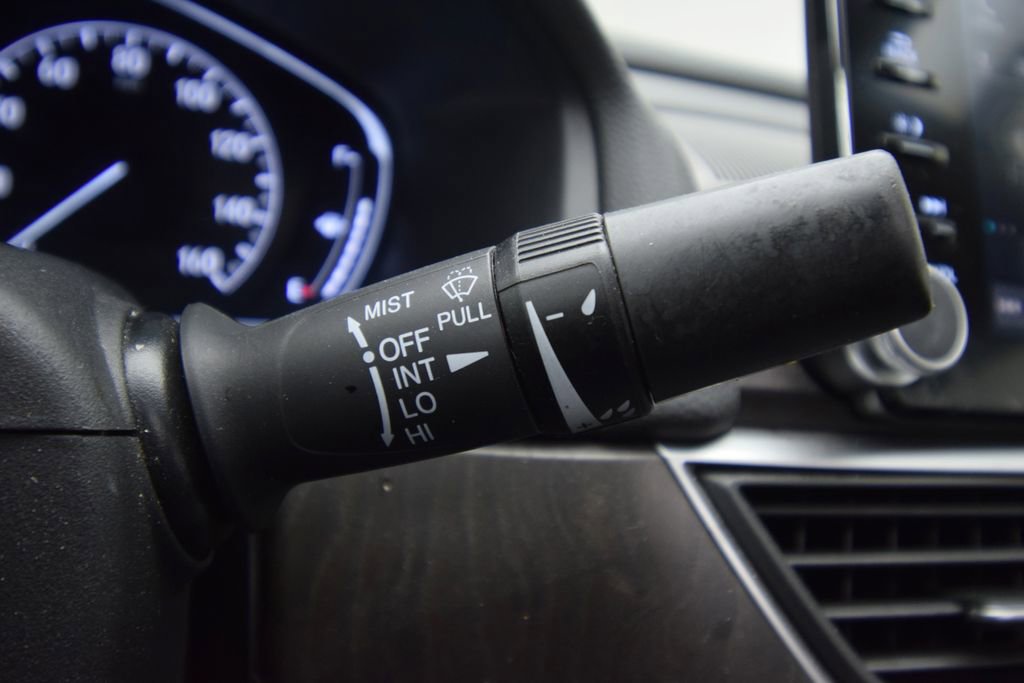 Used 2018 Honda Accord EX-L image 33