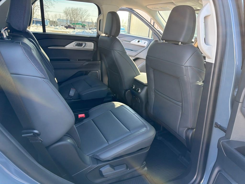 New 2026 Ford Explorer Active image 19