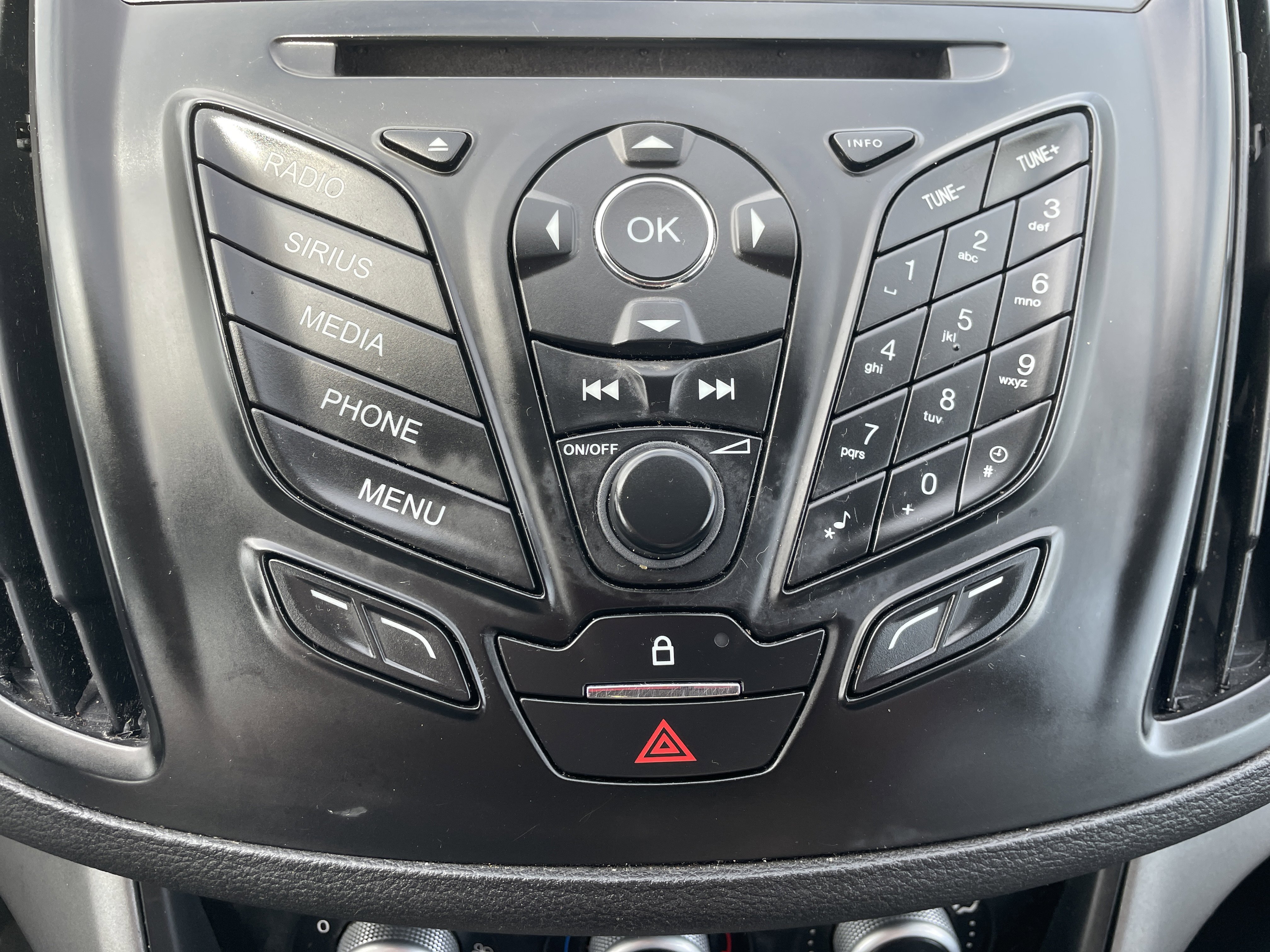 Used 2014 Ford Escape SE image 33