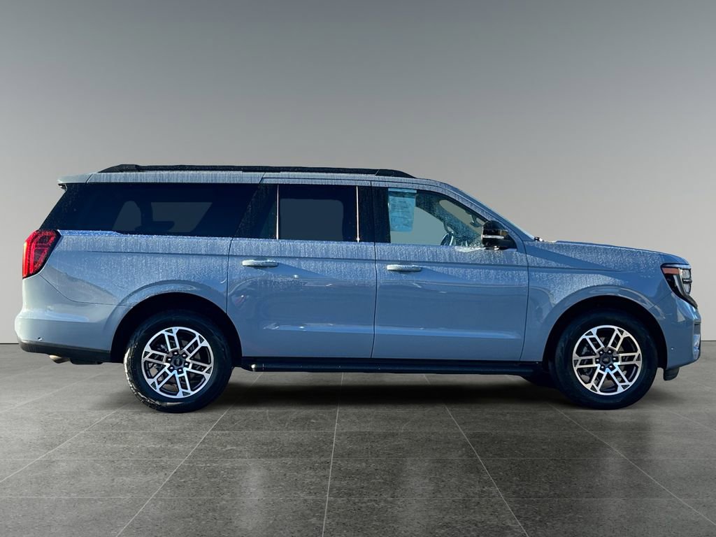 Used 2025 Ford Expedition Max Active image 8