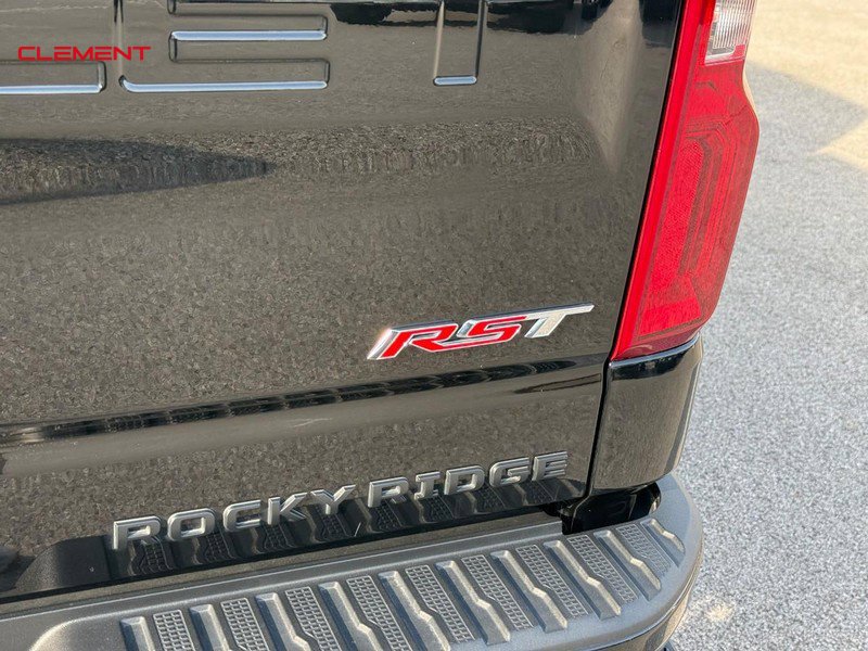 Used 2023 Chevrolet Silverado 1500 RST w/ All Star Edition Plus AWD/4WD image 6
