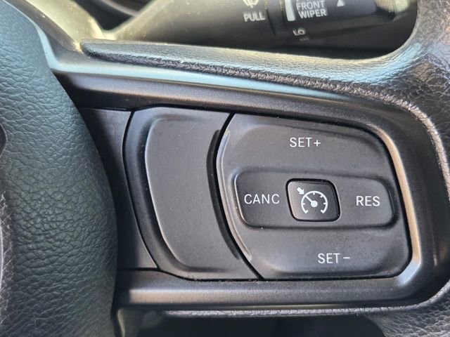 Used 2018 Jeep Wrangler Unlimited Sport AWD/4WD image 24