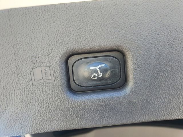 Used 2019 Lincoln Nautilus Select FWD image 10