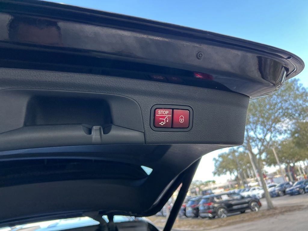 Used 2021 Mercedes-Benz GLE 450 4MATIC image 35