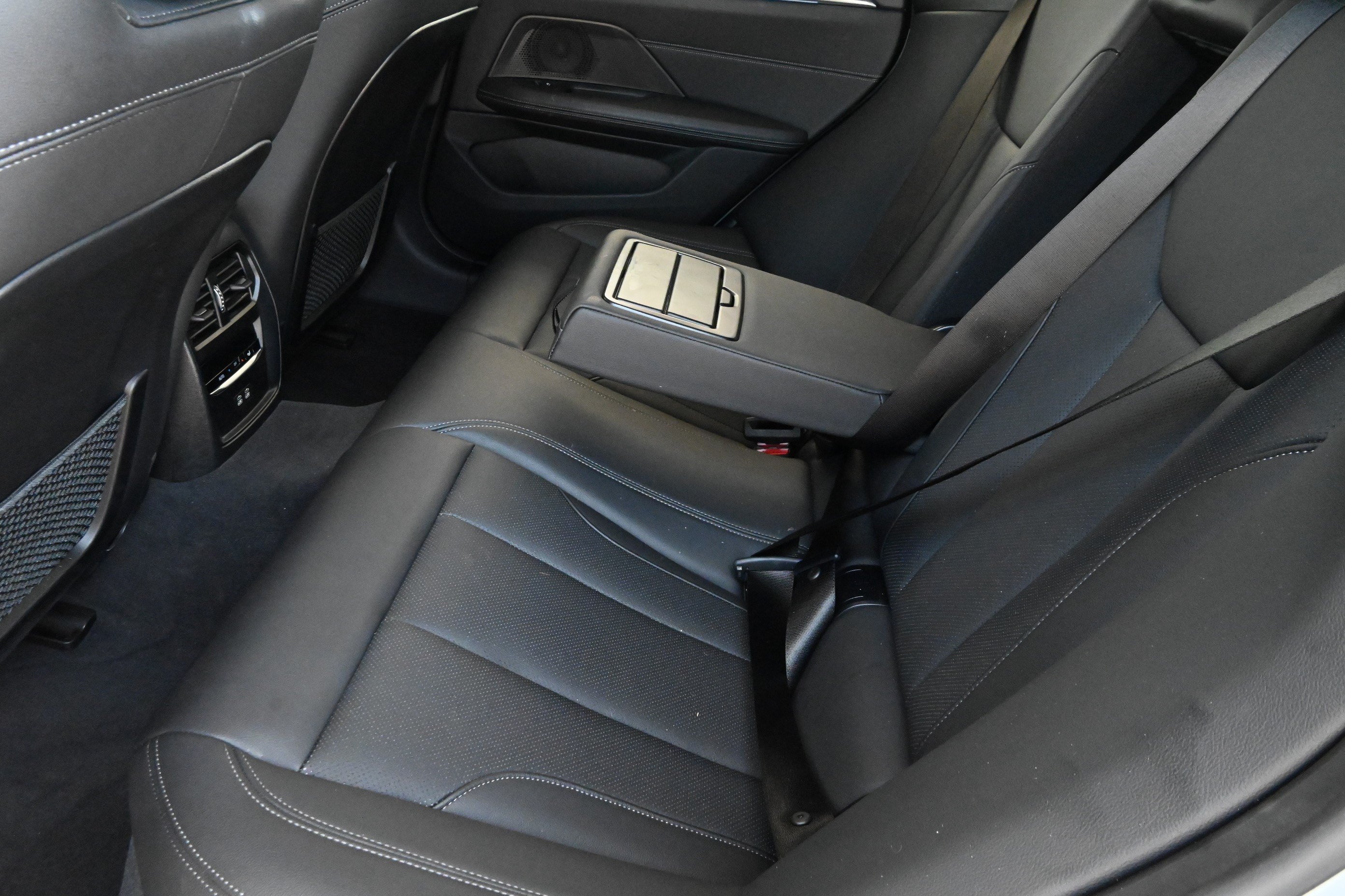 Certified 2024 BMW i4 eDrive35 w/ M Sport Package RWD image 13
