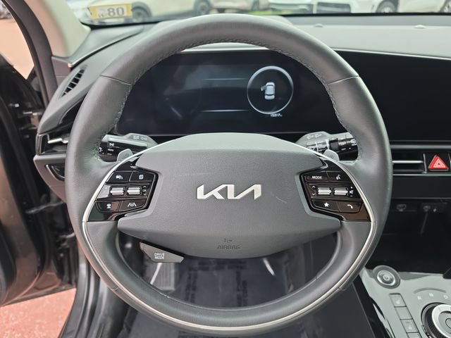 Used 2024 Kia Niro Wind w/ Wind Preserve Package FWD image 14