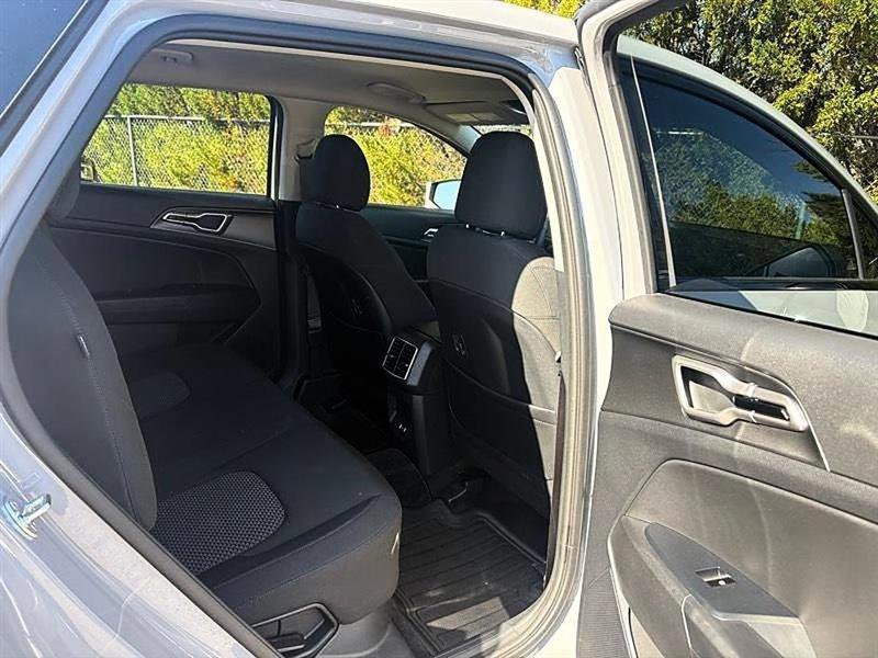Used 2026 Kia Sportage S AWD/4WD image 45