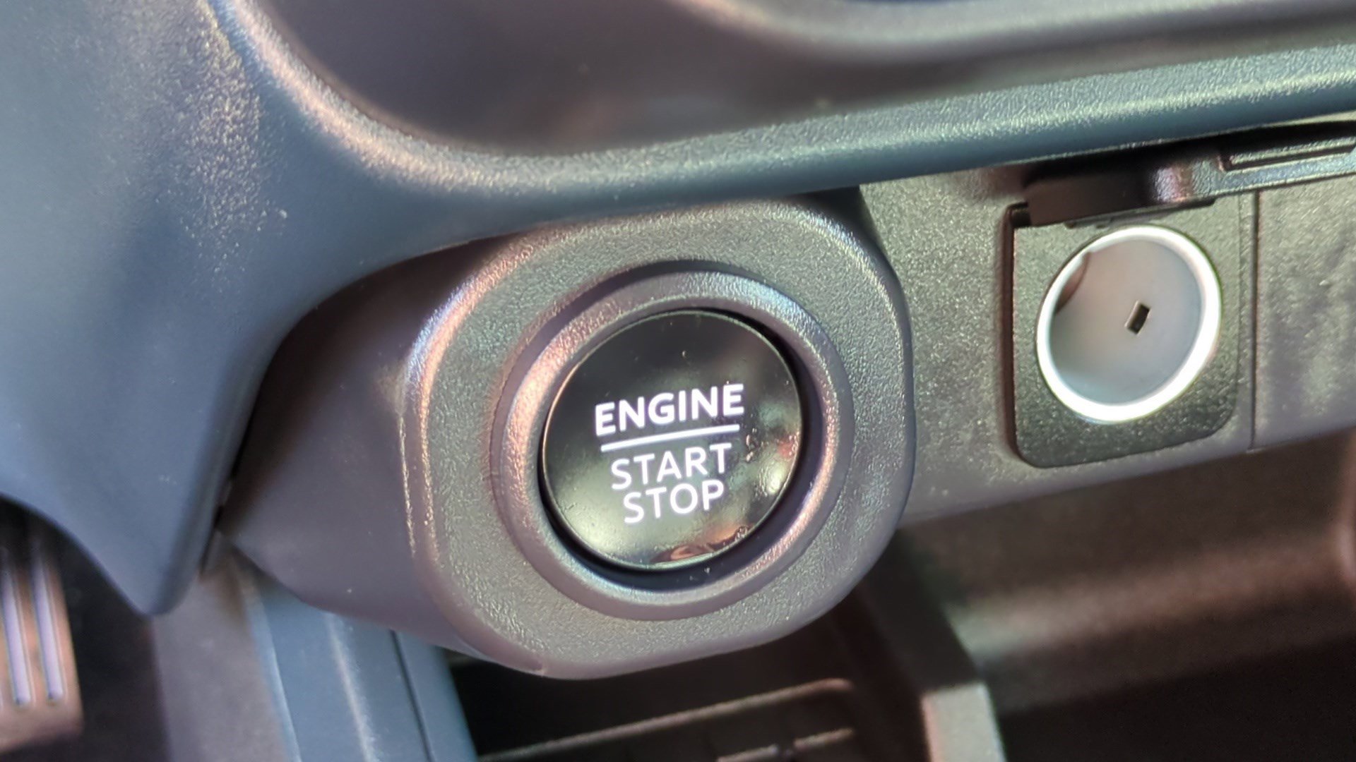 Used 2025 Ford Maverick Lobo AWD/4WD image 23